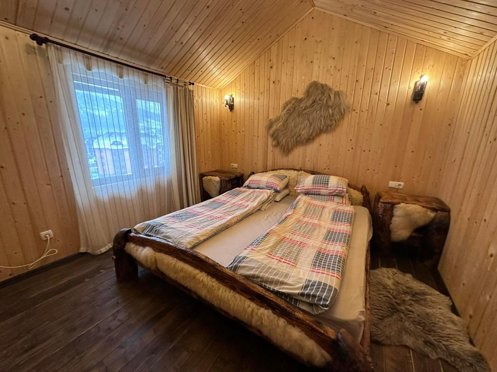 Котедж Садиба Предків Boekovel Buitenkant foto