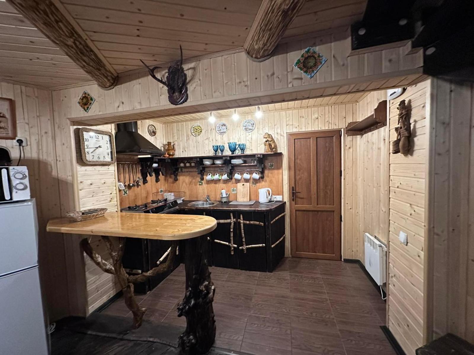 Котедж Садиба Предків Boekovel Buitenkant foto