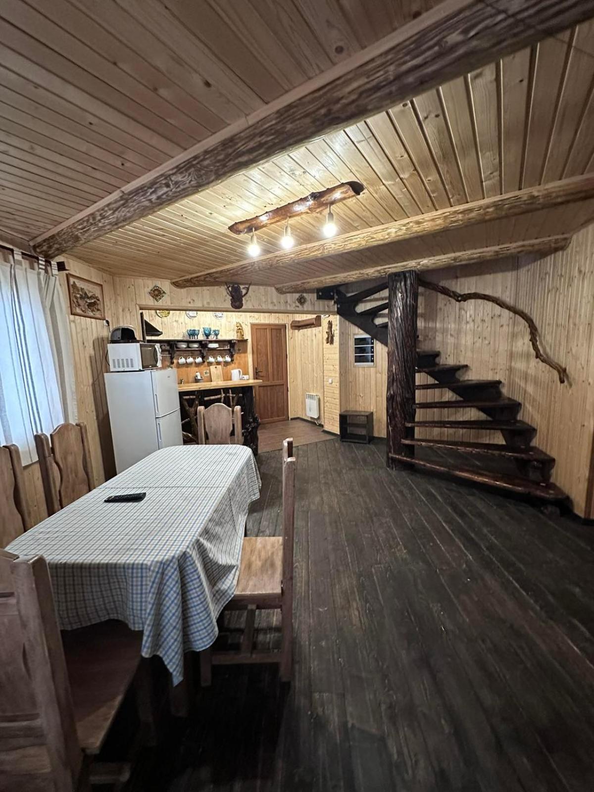 Котедж Садиба Предків Boekovel Buitenkant foto