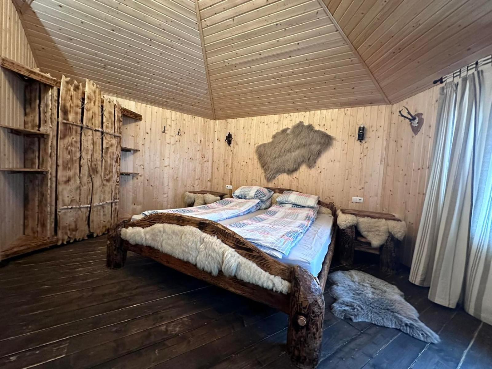 Котедж Садиба Предків Boekovel Buitenkant foto
