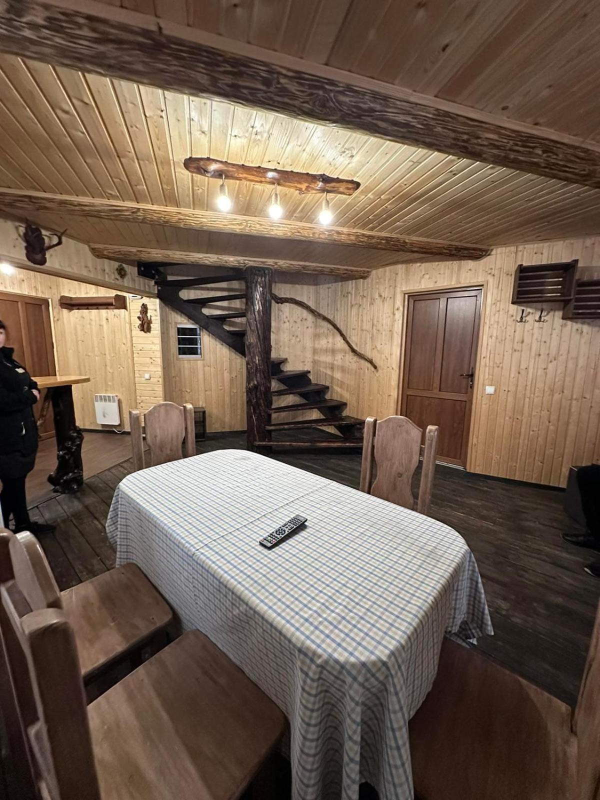 Котедж Садиба Предків Boekovel Buitenkant foto