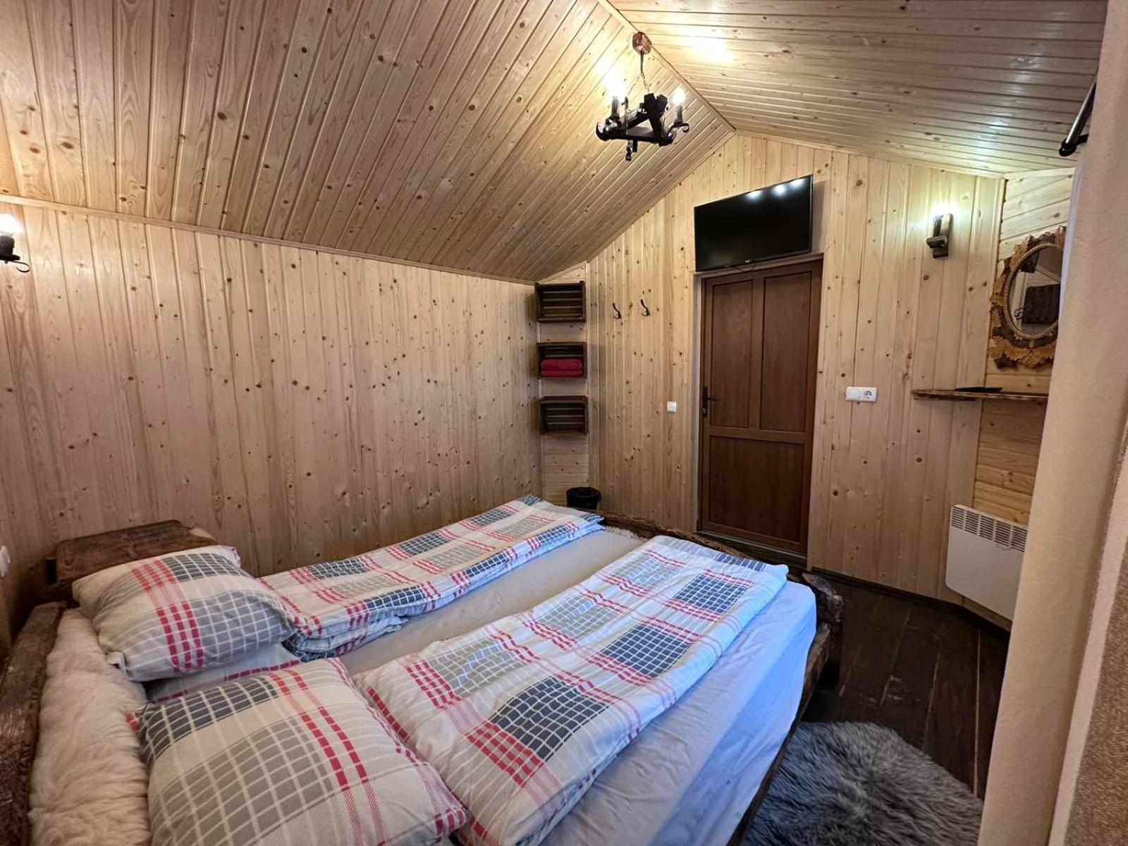 Котедж Садиба Предків Boekovel Buitenkant foto